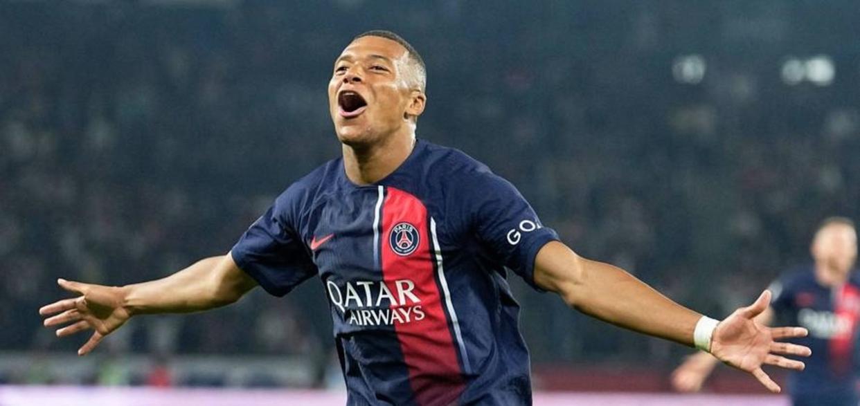 今晨巴黎圣日耳曼调整名单以备英超，战术微调环节打磨，信心回归，年轻球员得到机会的简单介绍